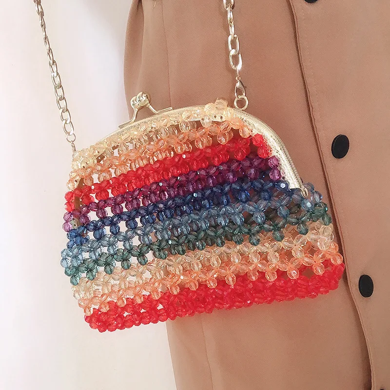 Женская прозрачная сумка с перламутровыми бусинами популярная на клипсе цветная