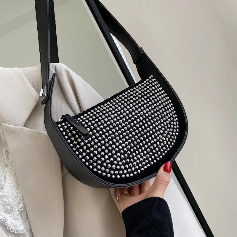 

Evening Bags Wedding Party Daily Bags for Women Summer Fashion Rhinestone Bag Female Trendy Underarm Bag Banquet Crossbody Bag