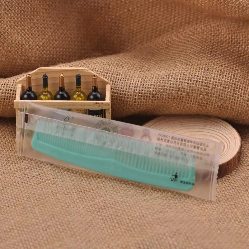 

Disposable Comb A Type Wholesale Travel Outdoor Comb Portable Two Colors Random Hair