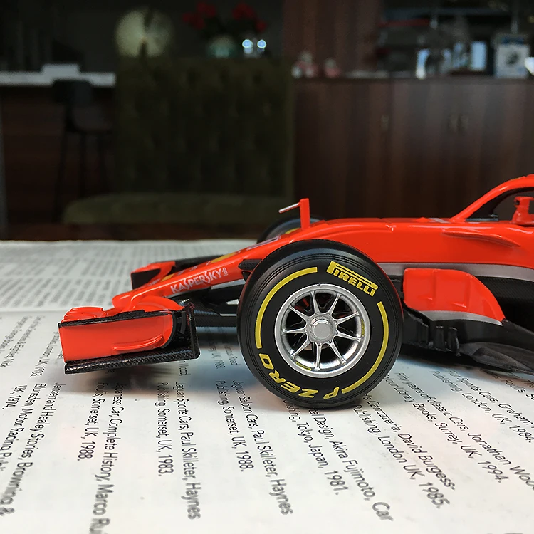Bburago 1:18 1/18 Ferrari SF71 H Kimi · Raikkonen No7 Формула 1 F1 гоночный автомобиль Транспортное средство литье под давлением дисплей Модель Игрушки для мальчиков детей