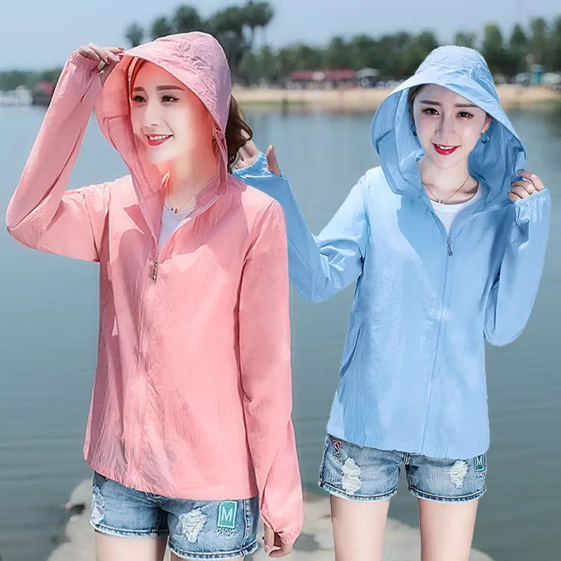 

2021 Women Spring Summer Thin Sun Protection Jacket Female Hooded Casual Zipper Long Sleeve Jacket Lady Vintage Slim Jacket I495