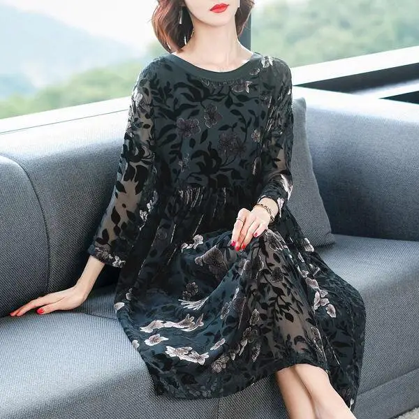 Женское бархатное платье с высокой талией Элегантное Черное длинное цветочным