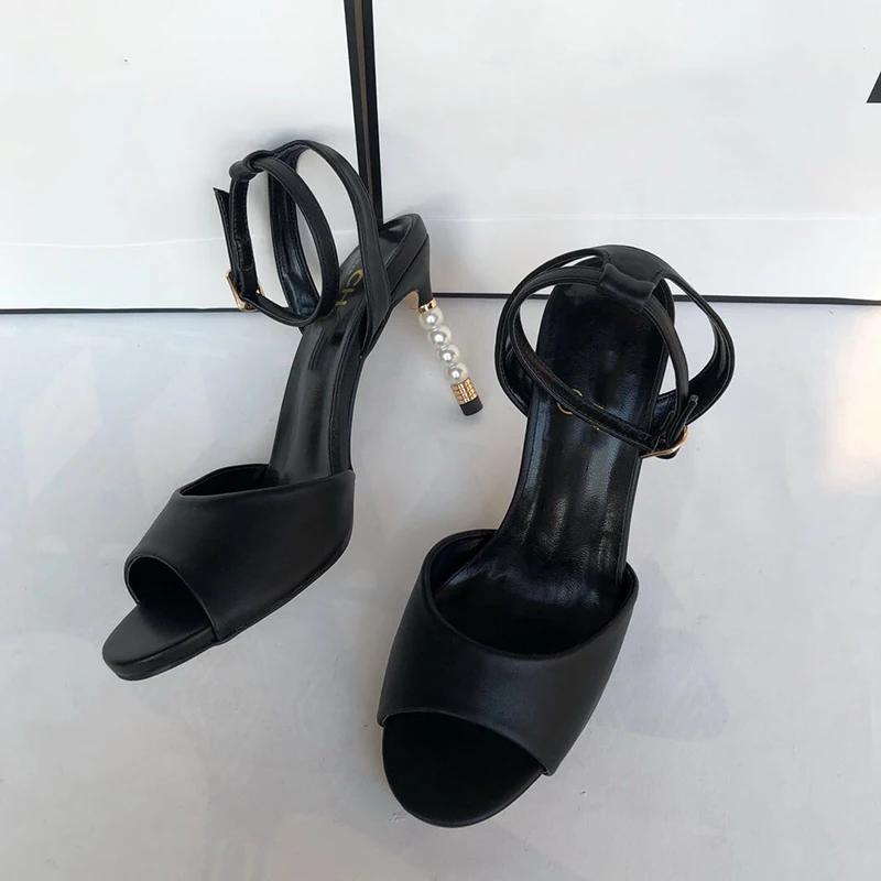 

2020 New Pearl Women's Sandal Round Head And Chic Four Pearl Combination With Thin Heels Open Toe Women Shoes Size 34-41