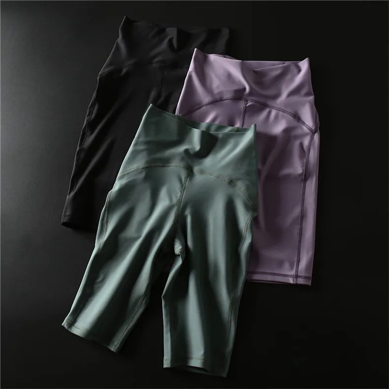 

Sportswear & Accessories