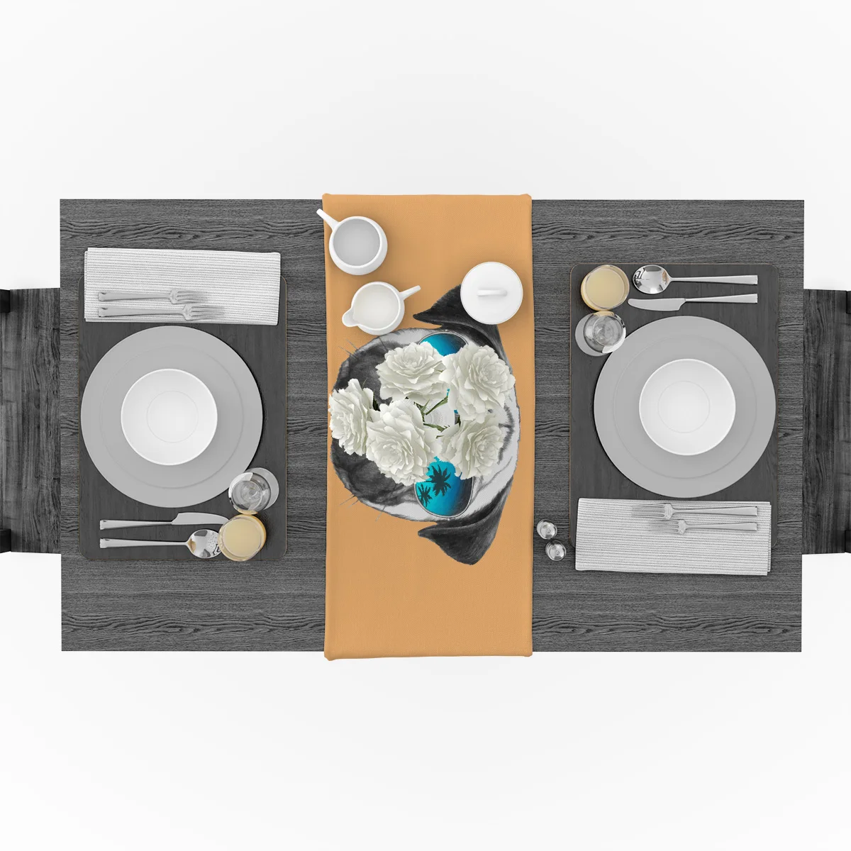 Скатерть для стола современная в виде мопса с солнцезащитными очками оранжевая