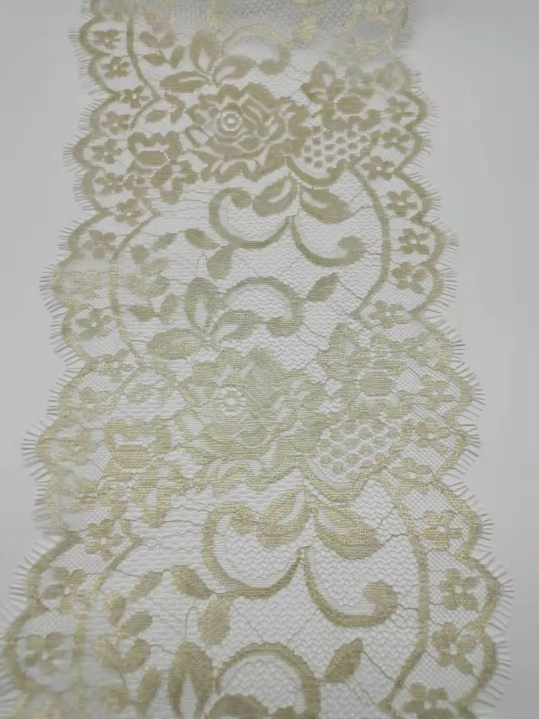 

1.5M/lot 20cm Wide Gold Thread White Lace Fabric trim embroidered trimming Wedding Decoration Sewing Applique Eyelashes Lace