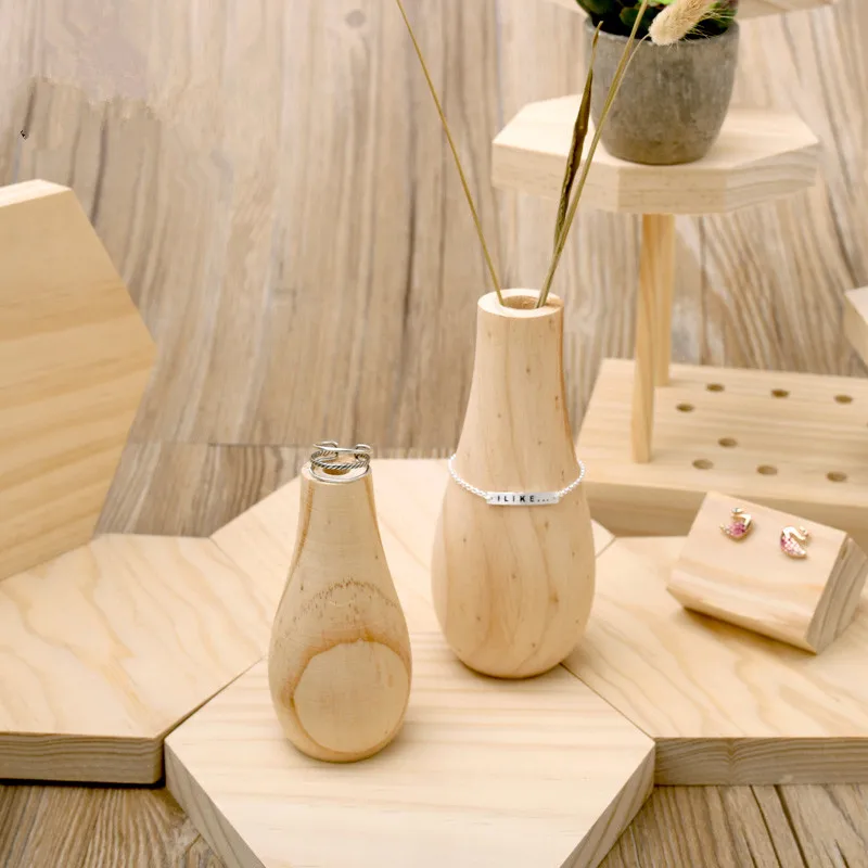 

Creative Buddhist Monastic Discipline To Show Wood Jewelry Ring Holde Ring Display Shelf