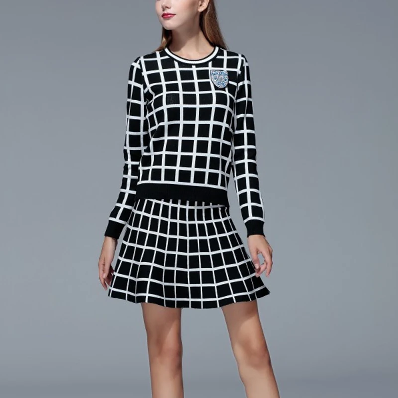 Женский вязаный свитер и юбка комплект из 2 предметов Свитшот в клетку черный