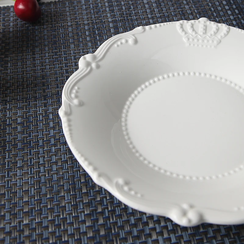 Обеденные тарелки из белого фарфора 8 дюймов керамическая Рождественская