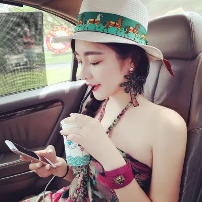 

HUOXING03 Summer women large brim cartoon horse ribbon straw hat Lady holiday beach cap Flat panama cap Sun hat gorros