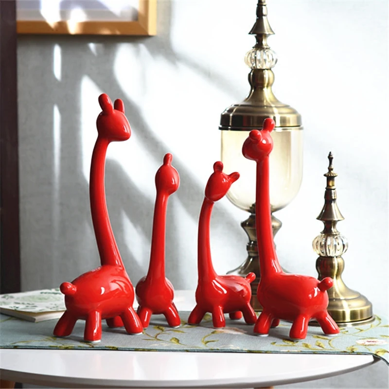 

Family of three decoration three deer gifts living room TV cabinet wine cabinet decoration ceramic giraffe crafts