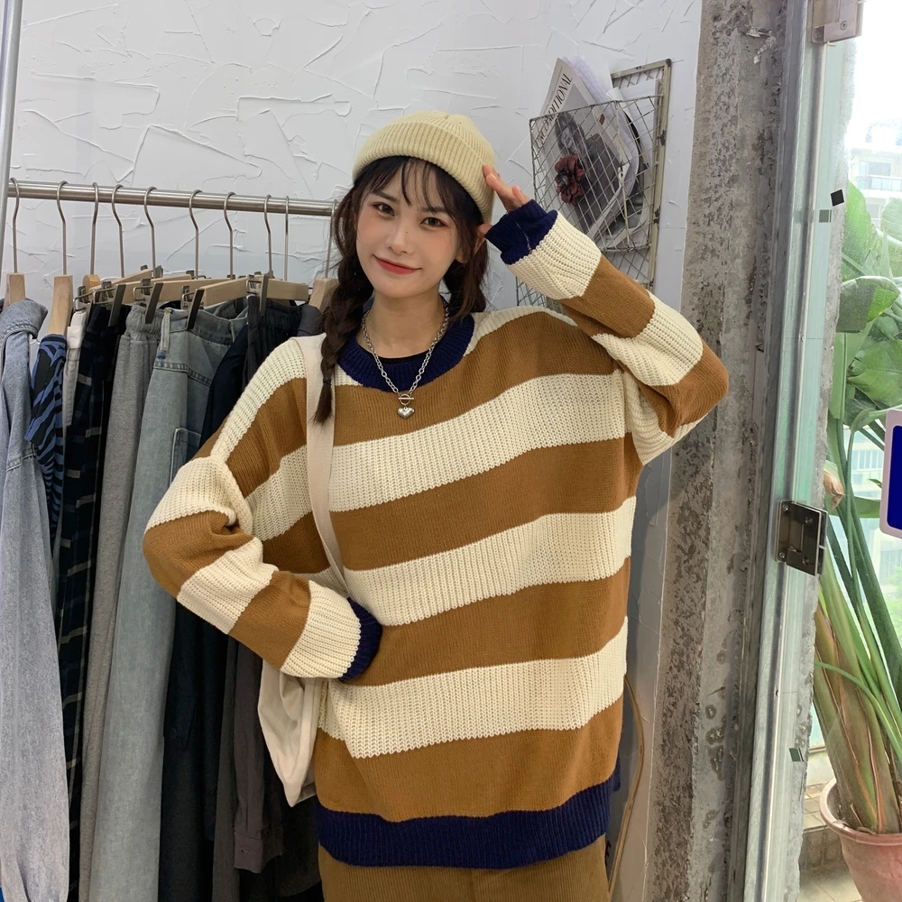 

Striped Knitted Sweater Women Vintage Streetwear Harajuku Pullovers Long Sleeve Autumn Winter Jumpers O-Neck Warm Loose W138