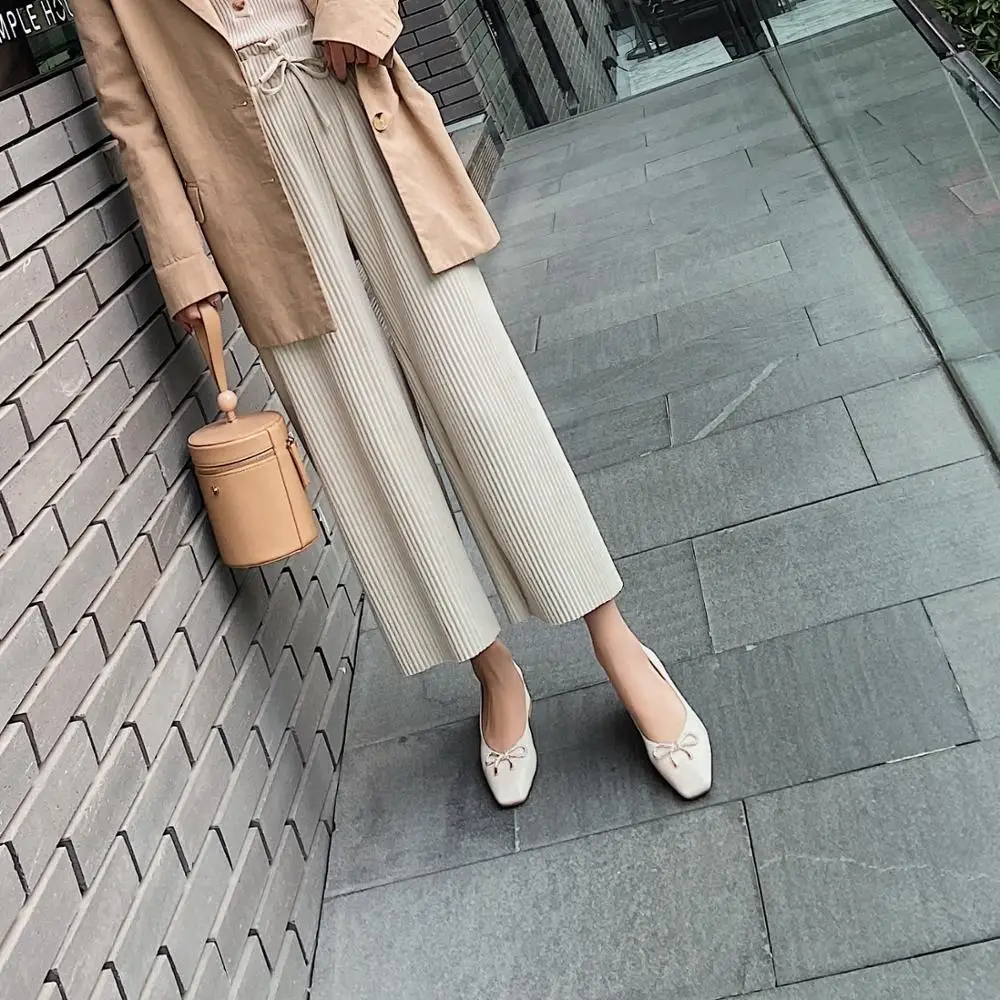

2020 spring and autumn new square head shallow mouth heeled shoes female leather thick heeled fairy style women's shoes Z977