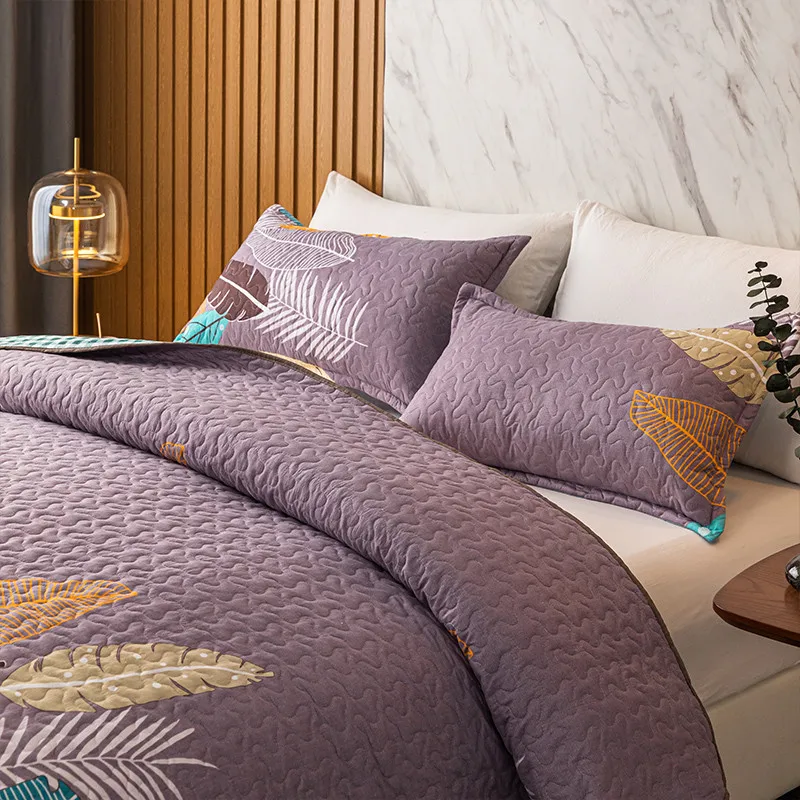 Домашнее стеганое покрывало в цветочек на кровать летнее одеяло клетчатое