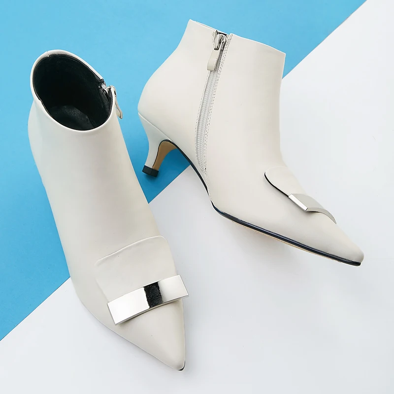 Plus Size 34-43 Genuine Leather Women Shoes Stiletto Thin High Heels Pointed Toe Sexy Leather Belt Buckle Ankle Boots Feminina