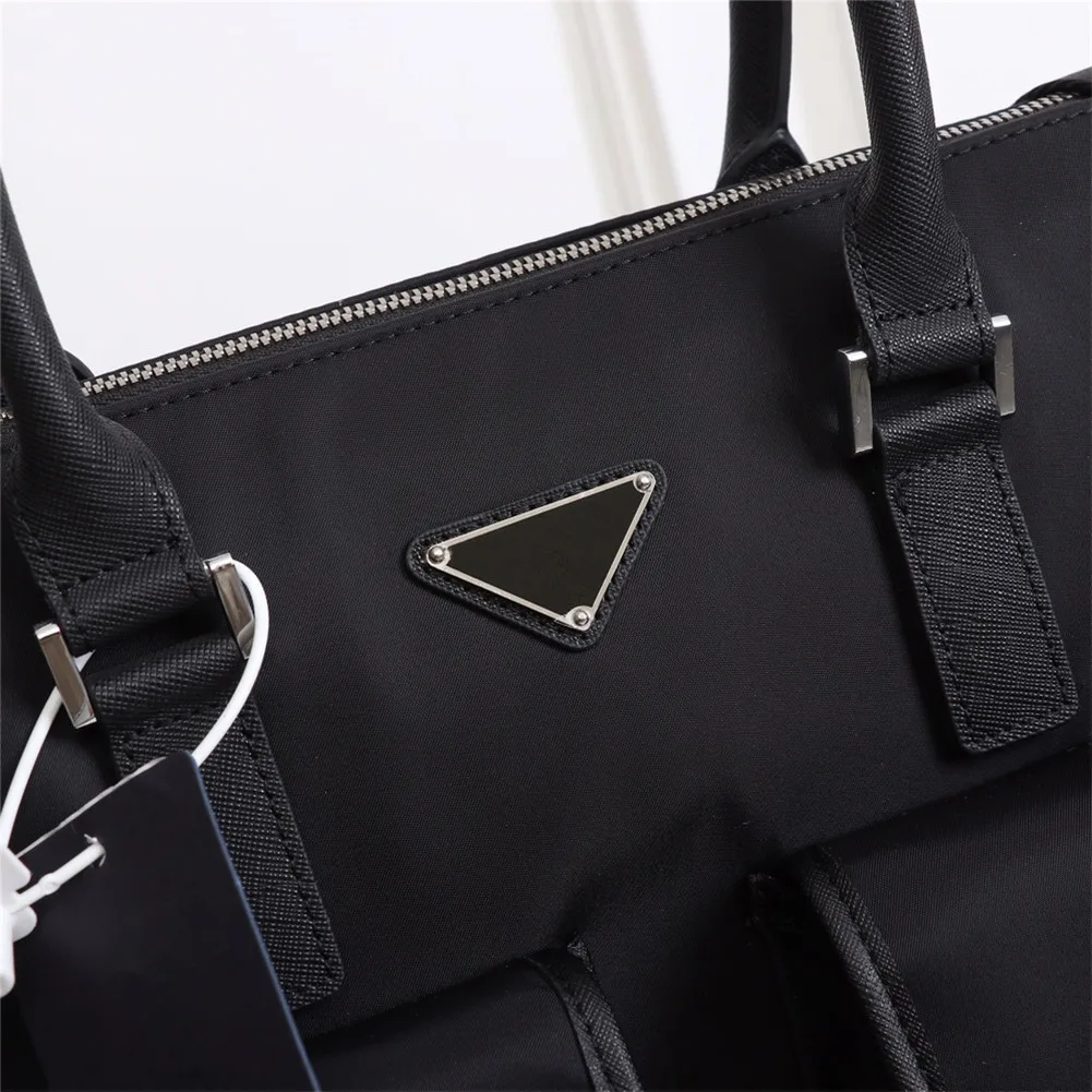 

Leather men's briefcase fashion business one-shoulder messenger bag laptop bag office handbag