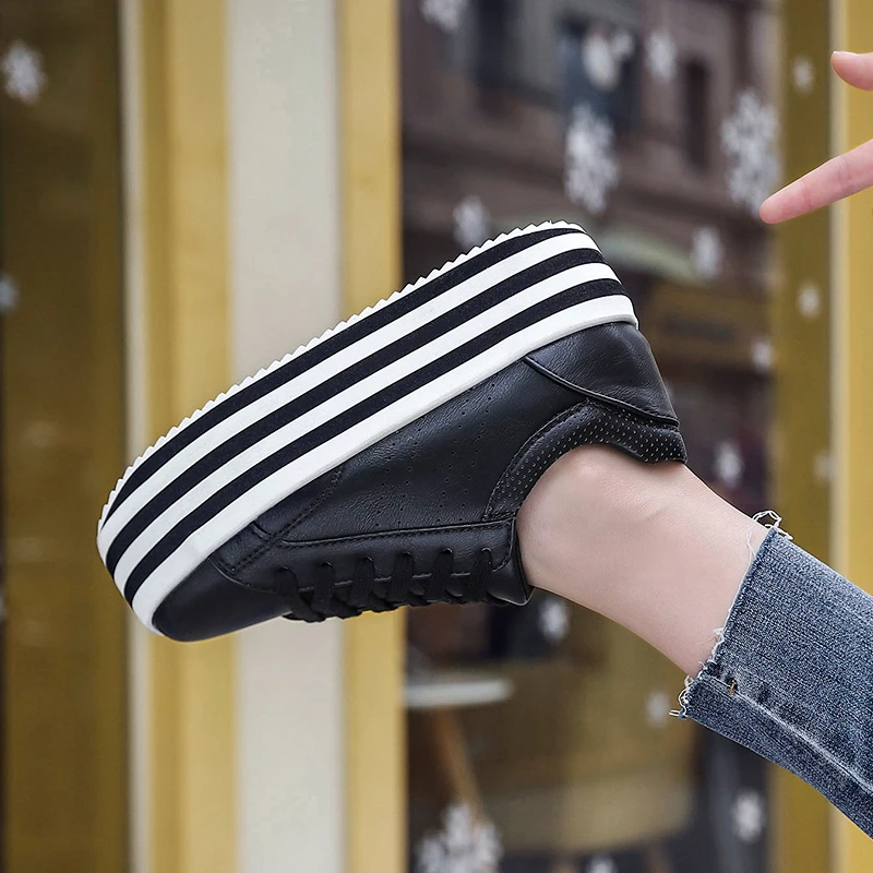 Женская Повседневная обувь зимние кожаные ботинки на рифленой платформе