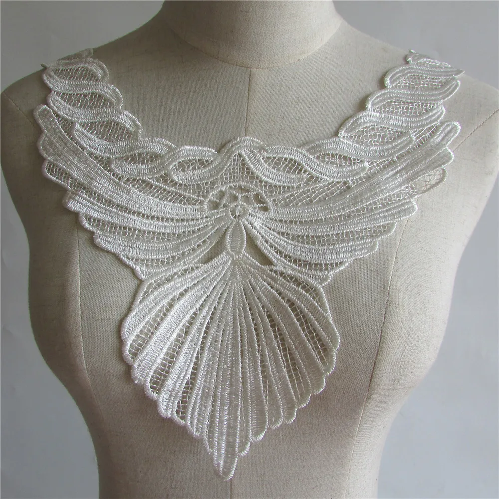 

Embroidered White Polyester Lace Collar DlY Garment Decoration Sewing Accessories