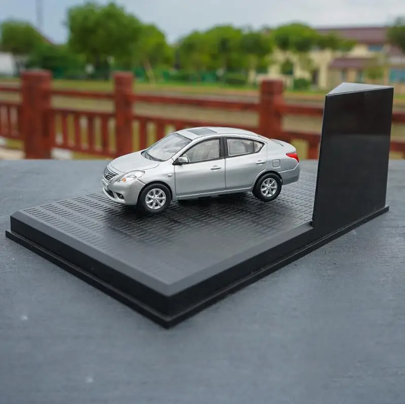 1:43 Nissan Sunny игрушечная машинка из сплава изысканный подарок Коллекционная модель