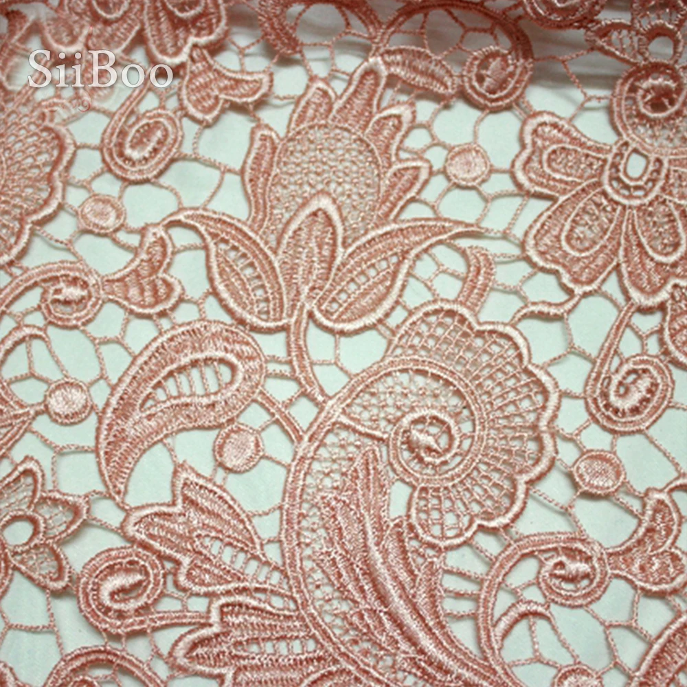 Дизайнерская кружевная ткань фиолетового и розового цветов с вышивкой гипюровая