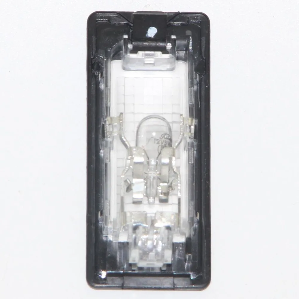 12 В лампа номерного знака для VW Passat B6 B7 Jetta MK6 Tiguan Golf Touran Sharan, Seat Alhambra Ibiza 5N0 943 021