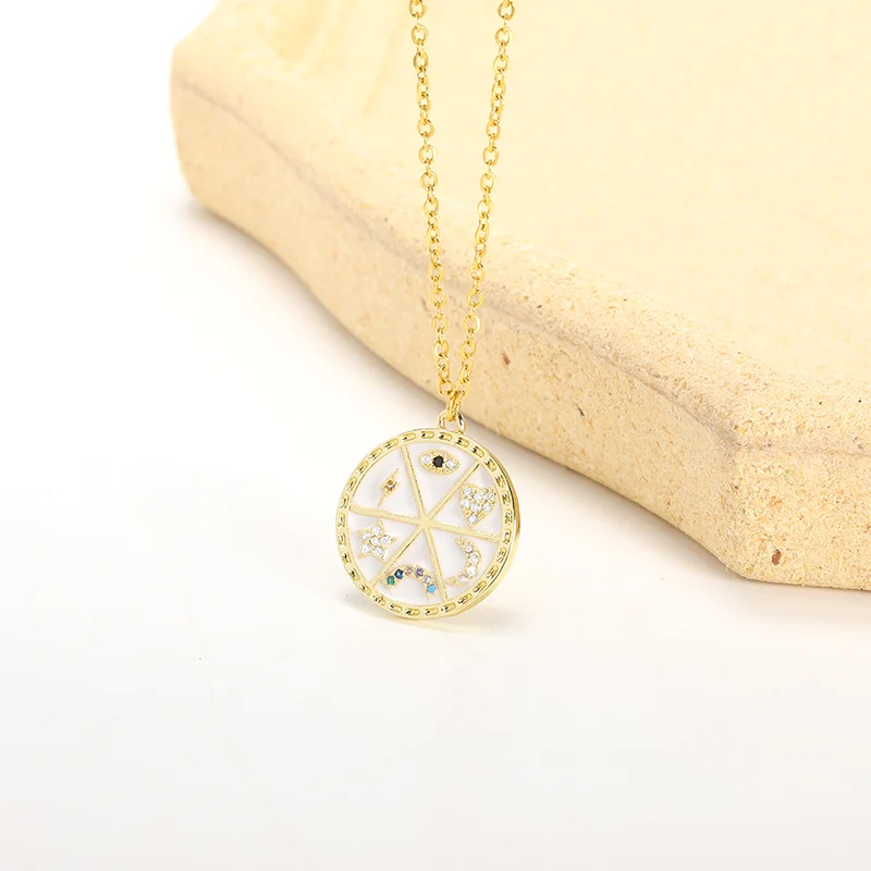 

Gold Round Star Necklace Crescent Eye Heart Star Pattern Pendant Necklace Copper Charm Adjustable Chain Jewelry Gifts For Women