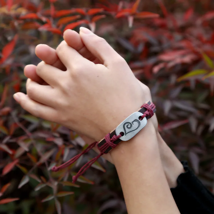 Браслет из натуральной кожи в виде сердечек | Украшения и аксессуары
