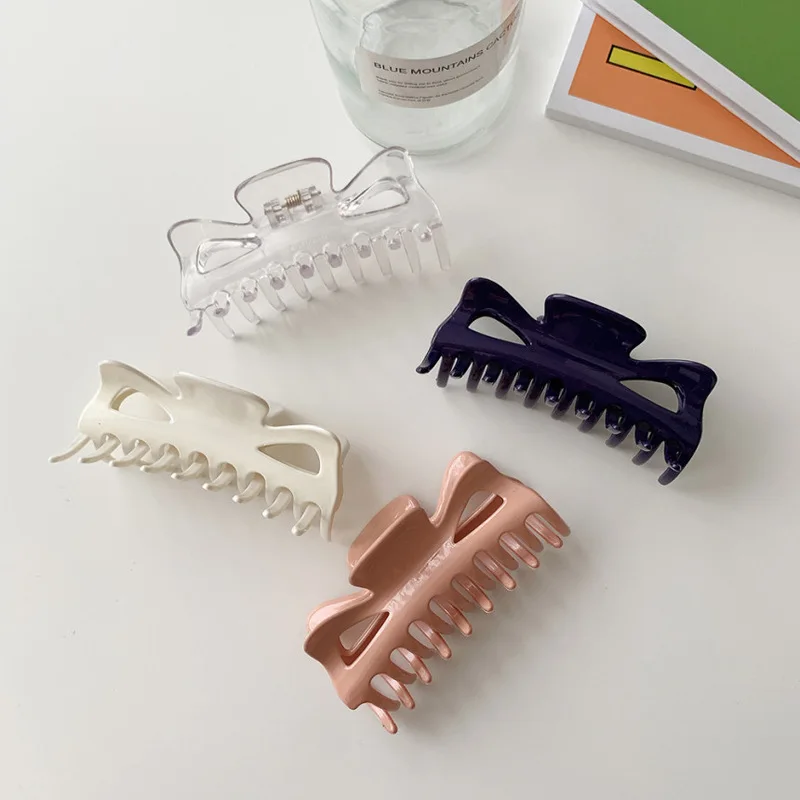 

Vintage Hair Claw Clip for Women Plastic Hair Claw Large Hair Clamps Claw Clip Crab Girls Hair Clip Girls Hair Accessories