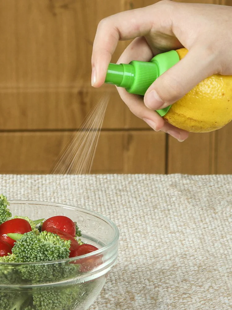 

Kitchen Gadgets Lemon Sprayer Fruit Juice Citrus Spray Orange Juice Squeeze Fruit Squeezer De Cozinha Kitchen Cooking Tools