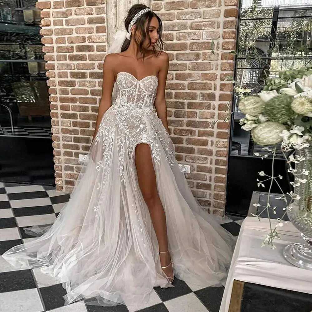 

Strapless Sweetheart Open Back A line High Slit Lace Applique Tulle Fantasy Wedding Dress Bride Formal Wedding Party Dress