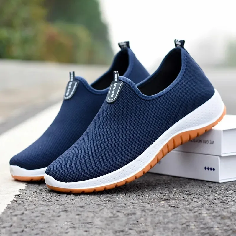 

2021 New Hollow Mesh Breathable Casual Sports Shoes Lightweight Youth Trend Fashion Outdoor Walking Shoes Men's Casual Shoes