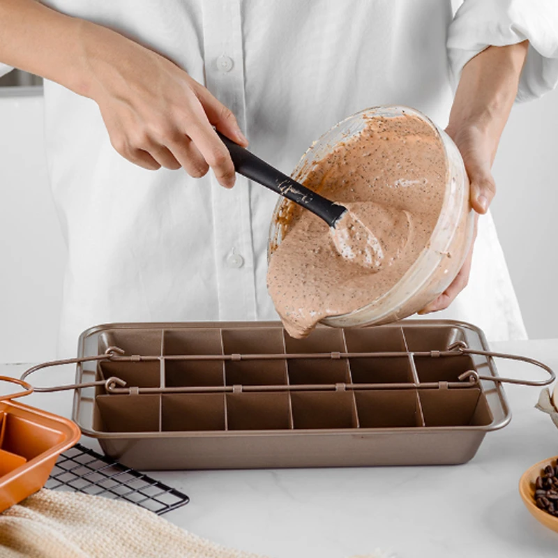 

18 Cavity Cake Pan Professional Bakeware Non-Stick Square Lattice Chocolate Dessert Cake Mold Kitchen Brownie Baking Pan