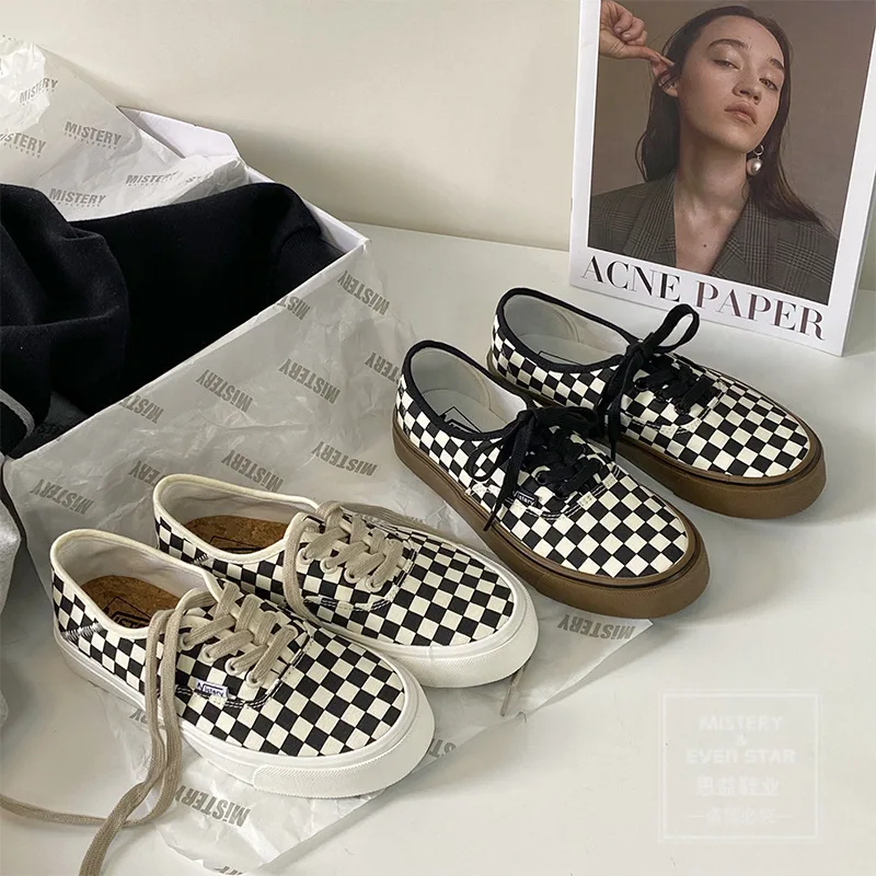 

Женские клетчатые туфли в черно-белую клетку, Новинка осени 2021, британская парусиновая обувь на плоской подошве с круглым носком, повседнев...