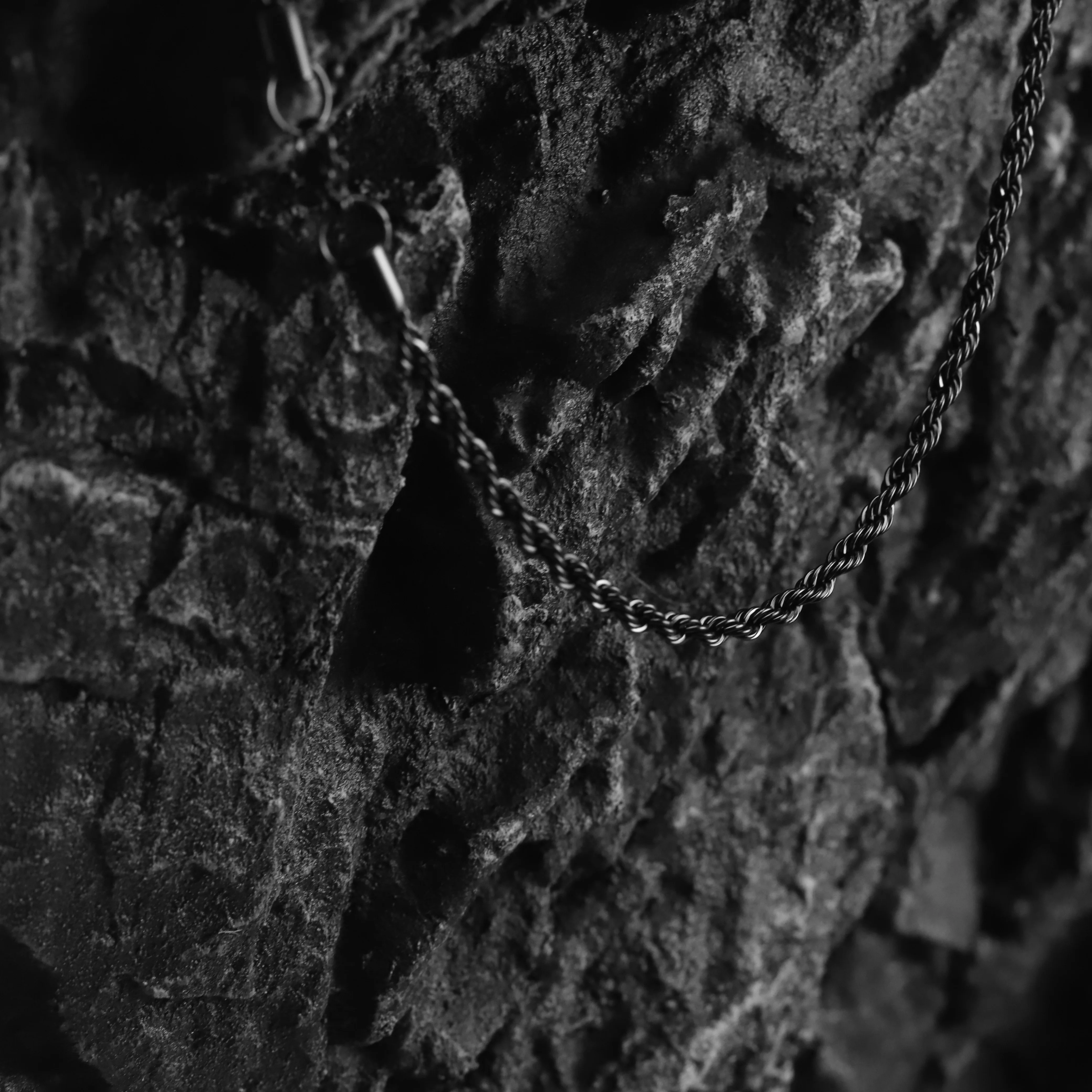 Высококачественное ожерелье в стиле хип-хоп золотого и черного цветов из