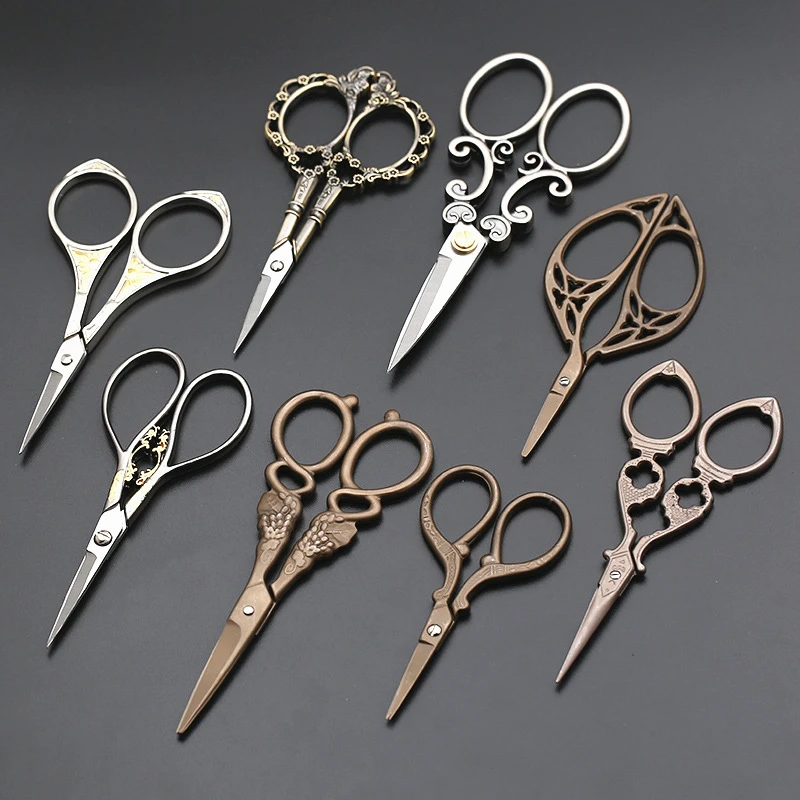 Старинные винтажные ножницы в стиле ретро для ниток вышивки швейные