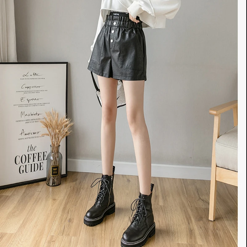 

2020 automne En Cuir Noir Short Femmes Faux Doux PU Grande Taille Decontracte Elastique Taille Haute Jambe Large Poches Short Po