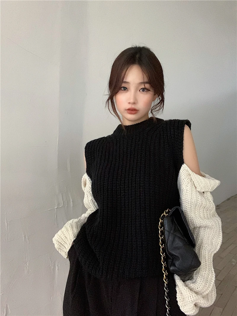 

Korean Style Off Shoulder Patchwork Pullover Sweater For Women Autumn Winter High Street Ripped Sleeve Jumper Chic Knitting Top