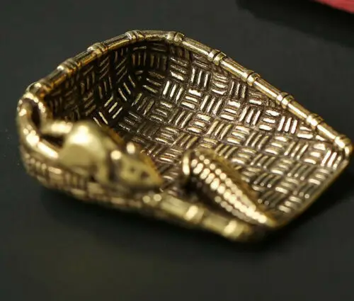 

Китай, латунный совок, маленькая статуя, подвеска, брелок, аксессуары