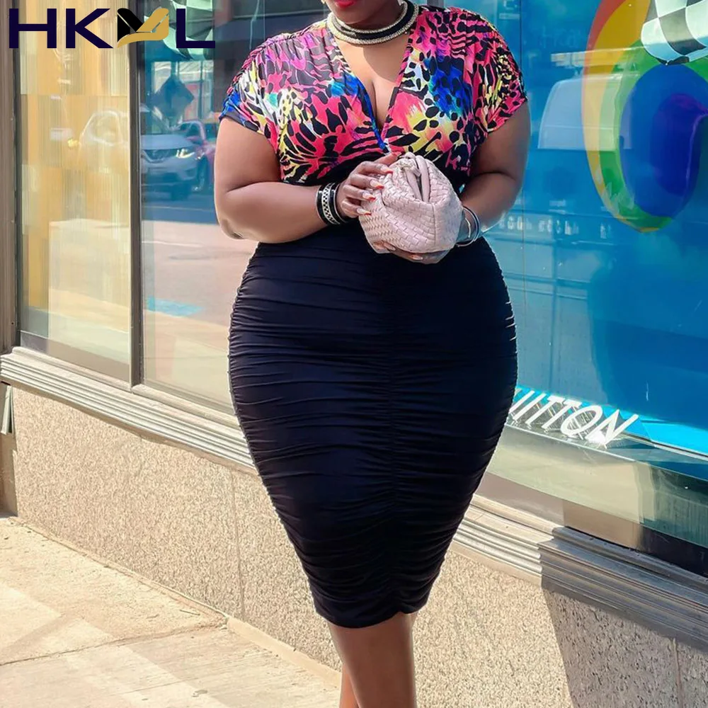 

Plus Size Women Sexy Clubwear Bodycon Dress 2021 Summer Charming Deep V-neck Hollow Out Shirring Mid-Calf Leopard Dresses