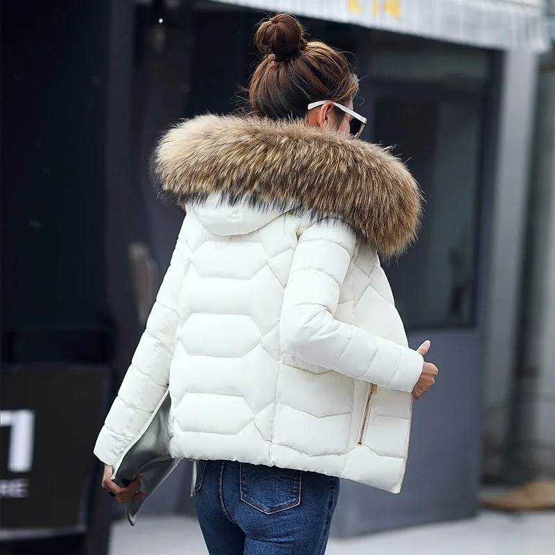 

Fashion Camperas Mujer Abrigo Invierno 2021 Hooded Winter Women's Short Coat Slim Large Feather Collar Feather Padded Jacket