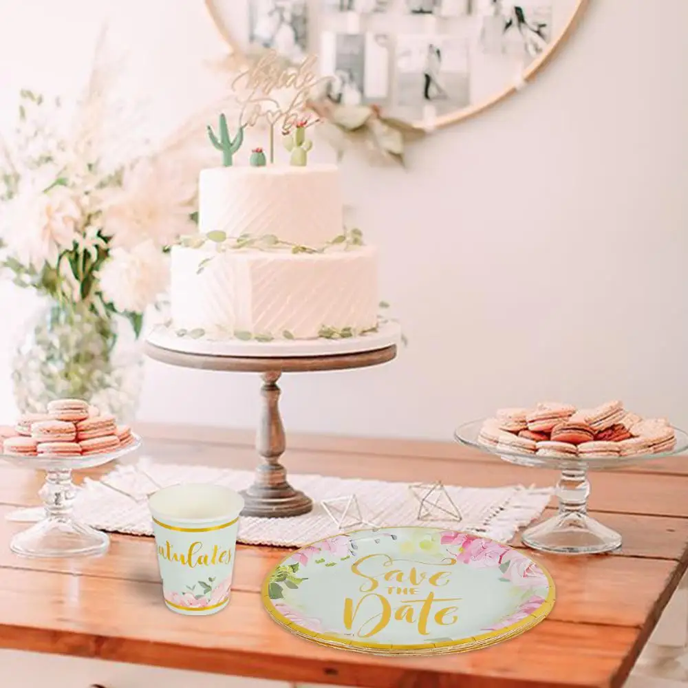 Одноразовая посуда искусственная чтобы быть салфетками только что женатые