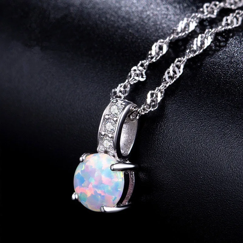 

HOT SELL New Stylish Four-prong Drill Imitation Opal Round Pendant Necklace Women Wedding Birthday Christmas Jewelry Gifts