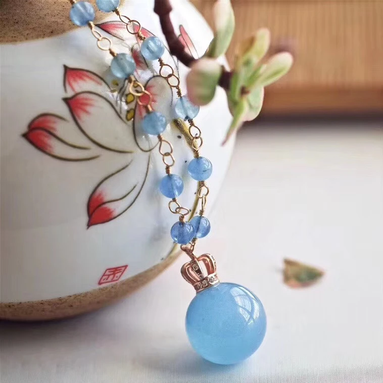 Подвеска из натурального голубого ледяного аквамарина мужская и женская