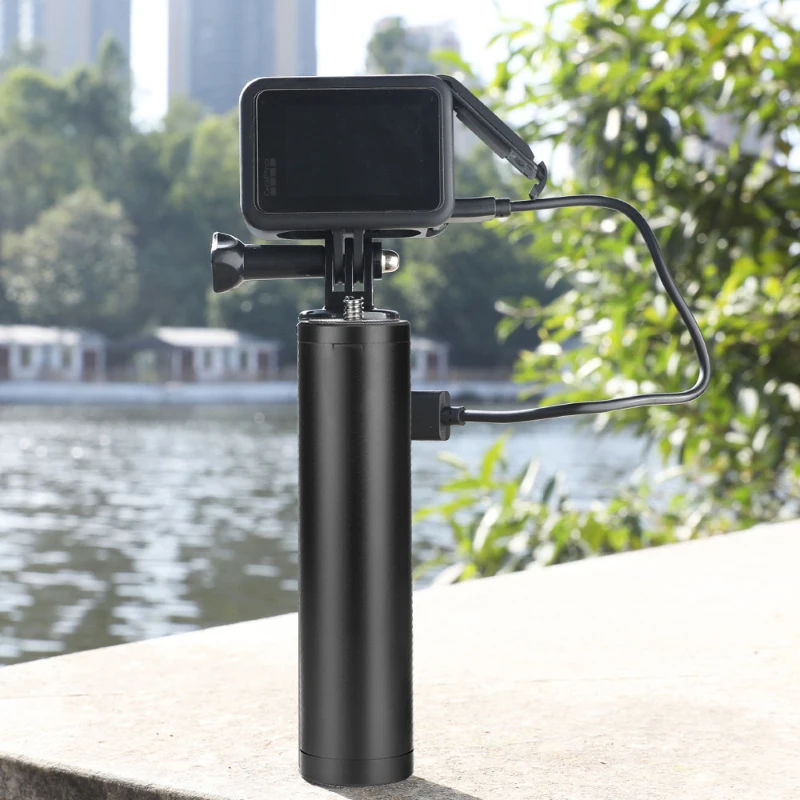 Портативное зарядное устройство с ручкой и мини-штативом 7000 мАч подходит для iPhone