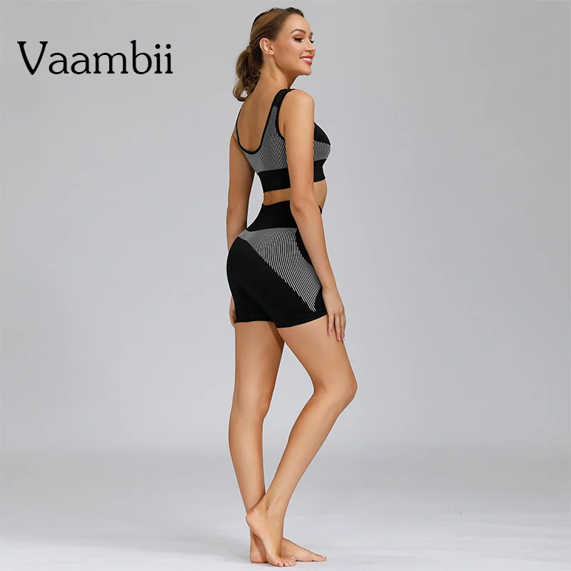 

Woman Matching Sets Summer Two Pieces Seamless Yoga Set Sports Shorts Bras Fitness Clothes For Women Sports Tracksuit Set