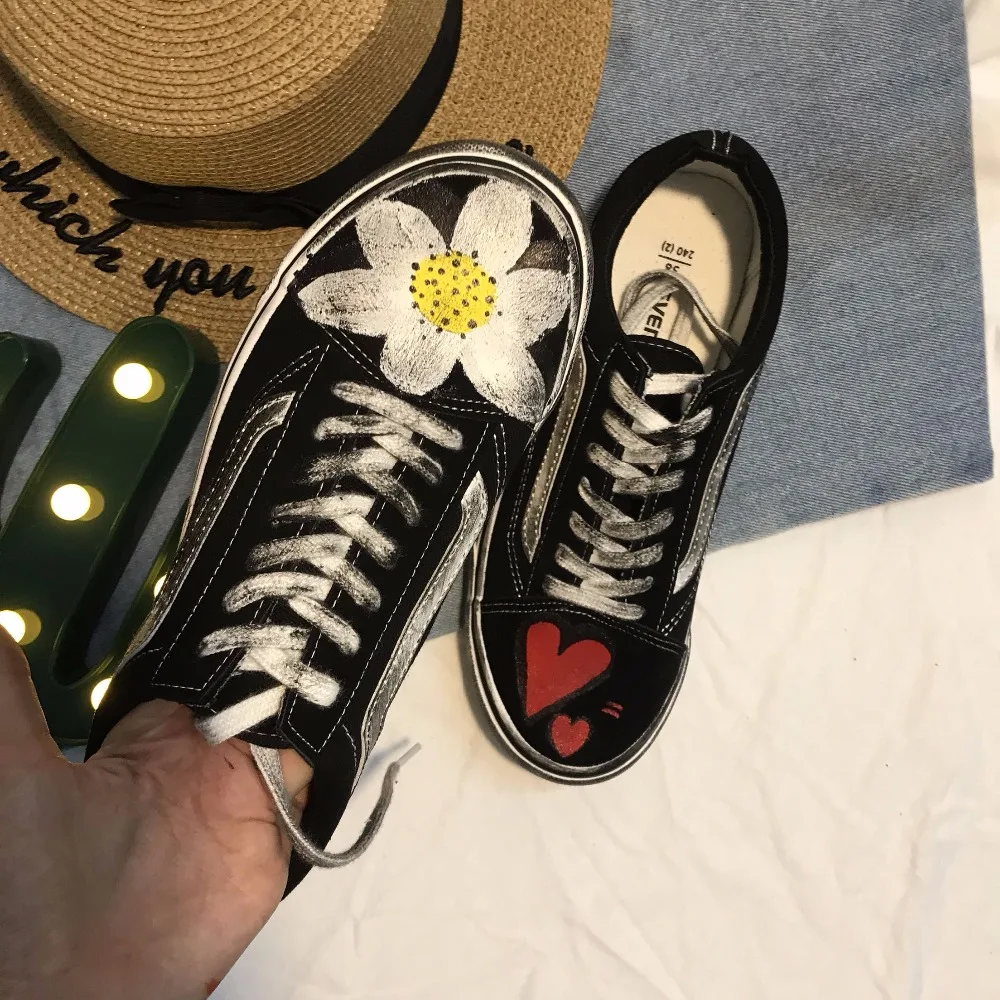 Женские холщовые туфли с подсолнухами сердцами и принтом на плоской