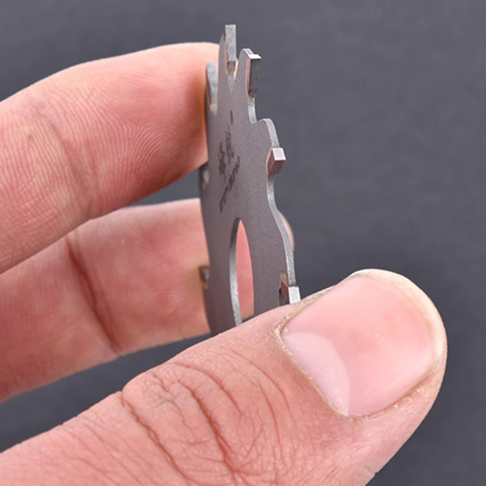 

T-type Sawteeth Alloy Saw Bit 16mm Bore Cutting Disc Woodworking Tool Accessory