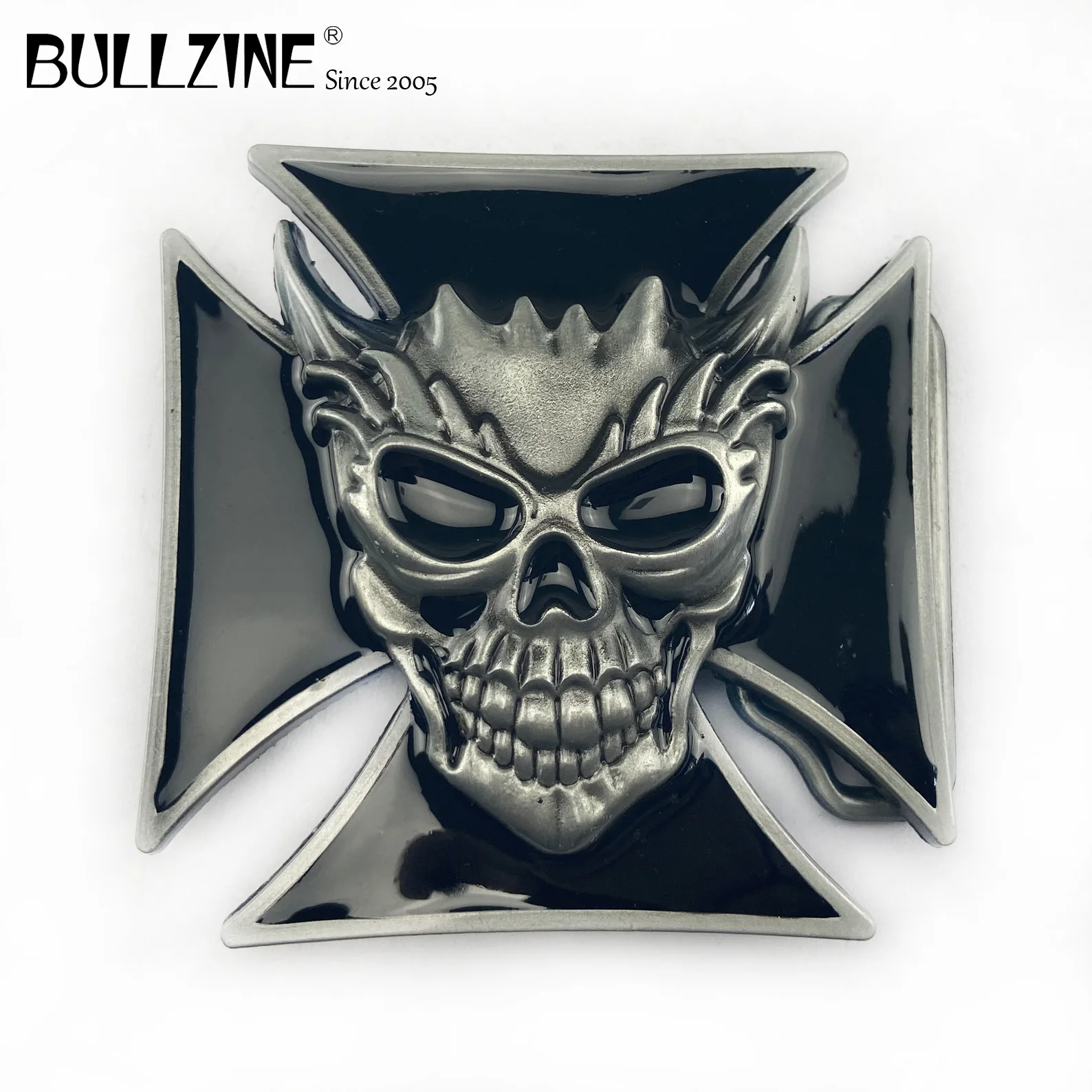 В Bullzine крест с черепом пряжки ремня оловянной отделкой FP-03333 подходит для детей на