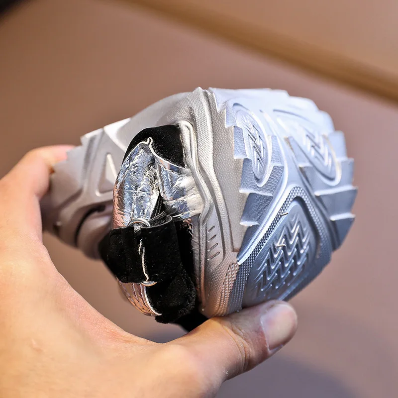 Детская спортивная обувь Корейская для мальчиков и девочек тренд осень зима 2020 |