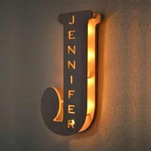 Luz LED de noche personalizada para decoración de pared, lámpara de madera con 26 letras del alfabeto y nombre, para dormitorio de niños y bebés